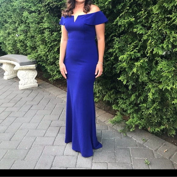 Evening dress - Picture 2 of 2